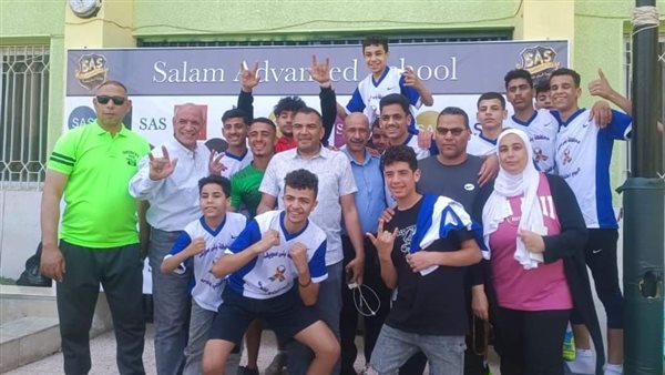 الفريق الفائز 