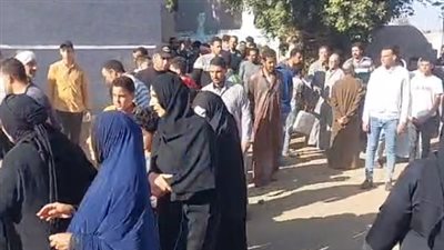 ضحايا حادث تصادم بالمنيا.. حشود مهيبة في جنازة 5 أشخاص من أسرة واحدة بالغربية| بث مباشر 