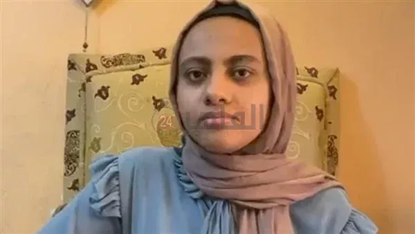 الطالبة سارة هشام