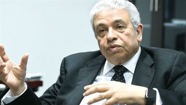 الدكتور عبد المنعم