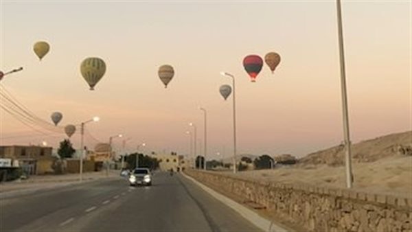 عودة رحلات البالون