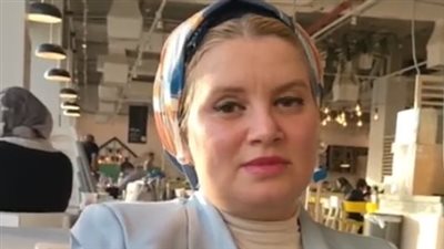 عاوزه آيفون زي سلفتها.. محامية تكشف أغرب قضايا الخلع بين الأزواج | بث مباشر 