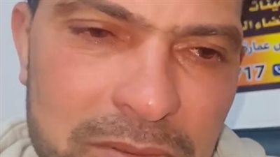 مواطن ينهار بعد تعرضه لخطأ طبي: دخلت أعمل جراحة بالغضروف طلعت مابتحركش| بث مباشر 