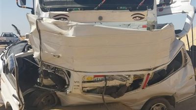 مصرع سائق في حادث تصادم تريلا وميكروباص بالمنوفية | بث مباشر 