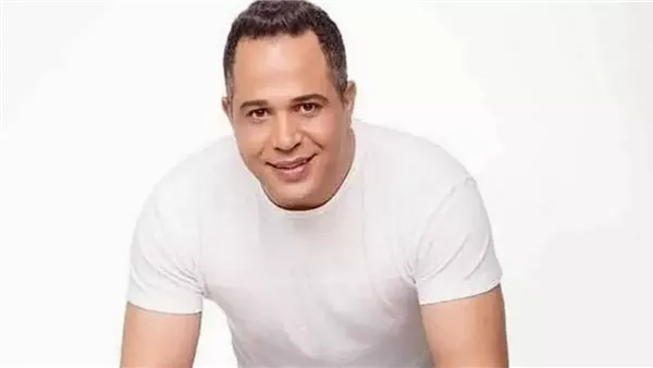 الفنان مصطفى درويش