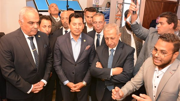 أشرف صبحي وزير الشباب