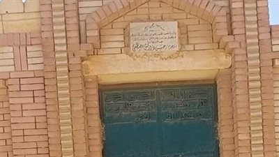 في الذكرى الأولى لوفاته.. قبر مصطفى درويش بلا زائرين | بث مباشر 