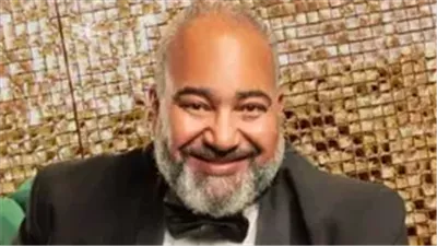 بيومي فؤاد: عائلات من غزة قالولي إحنا عارفين مين معانا ومين ضدنا.. وأتعمد الخروج مع أسرتي للأماكن العامة