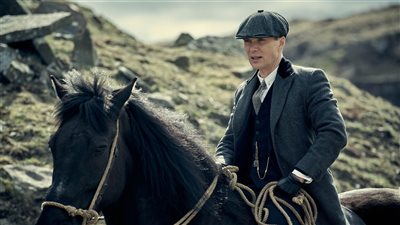 ستيفن نايت يعلن عن موعد بدء تصوير فيلم Peaky Blinders