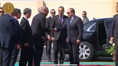 بث مباشر.. السيسي يفتتح مجمع هاير الصناعي الصديق للبيئة