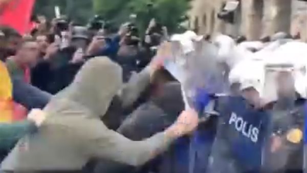 مظاهرات العمال في