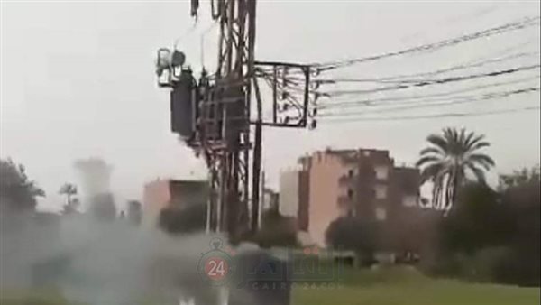 أعمدة كهرباء