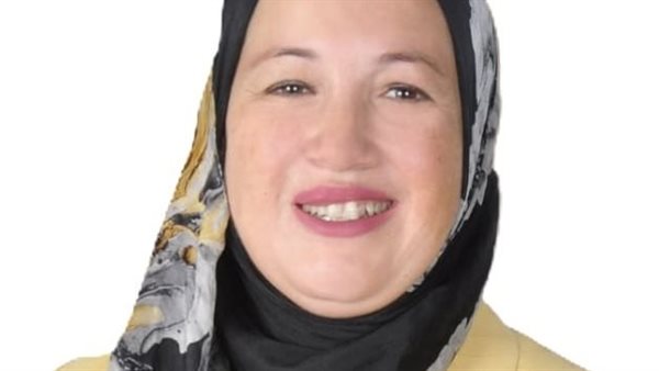 دكتورة صيدلة عين