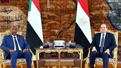 السيسي يعزي رئيس مجلس السيادة السوداني في وفاة نجله