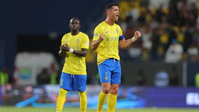 890 هدفًا.. رونالدو يواصل هوايته المفضلة بتحطيم الأرقام القياسية بـ هاتريك في شباك الوحدة