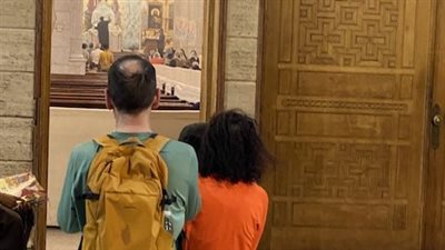 السائحون أتوا لـ الصلاة من أخر الدنيا.. توافد على كنسية العذراء مريم بالأقصر