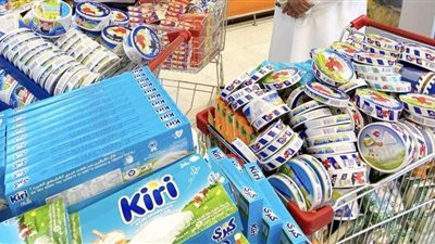 المواد الغذائية: زيادة غير مبررة في أسعار جبنة كيري ولافاش وسط انخفاض الألبان