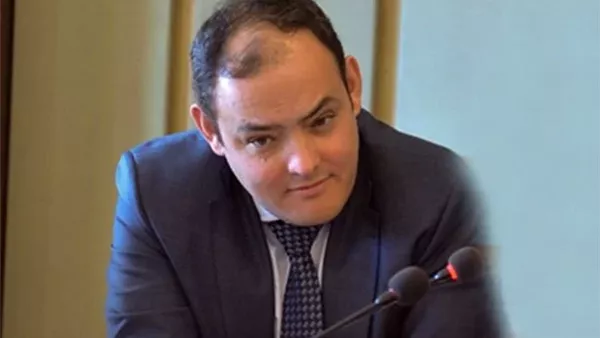 وزير الصناعة