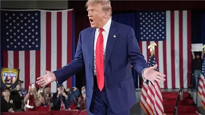 في حالة فوزه.. ترامب يخطط لترحيل 20 مليون مهاجر غير شرعي من الولايات المتحدة