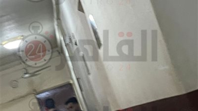 عصام صاصا بالكلبش.. وأهالي ضحية حادث الدائري في انتظار استلام تصريح دفن الجثة | صور