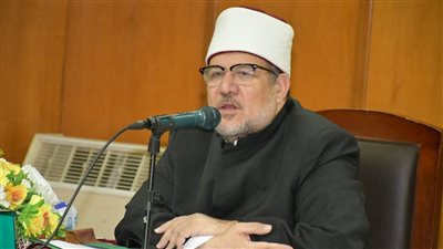 وزير الأوقاف يوصي الحجاج بكثرة الدعاء لمصر