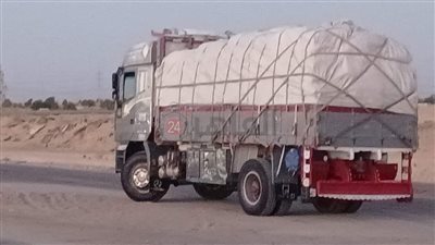 قبل بيعها بالسوق السوداء.. ضبط سيارة محملة بـ24 طنا من محصول القمح في المنيا