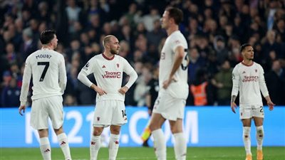 كريستال بالاس يكتسح مانشستر يونايتد برباعية نظيفة في الدوري الإنجليزي الممتاز