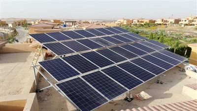 تحويل 12 مبنى حكوميا للعمل بالطاقة الشمسية في القاهرة.. ما القصة؟