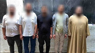 التحقيق مع 5 أشخاص بتهمة احتجاز مقاول نصب عليهم بالتجمع الخامس