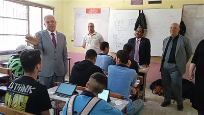 تعليم القاهرة: طلاب الأول الثانوي تمكنوا من الدخول على منصة الامتحانات اليوم