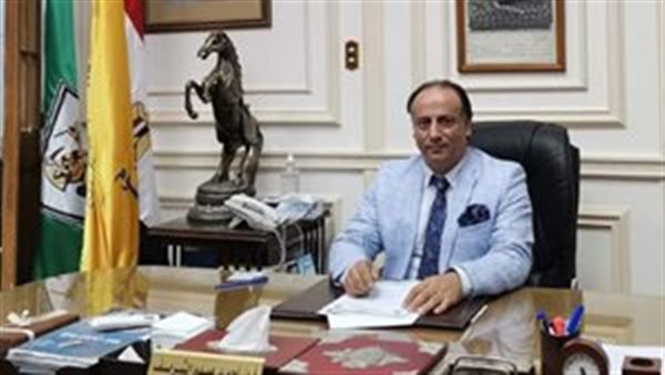  الدكتور أحمد الشريف