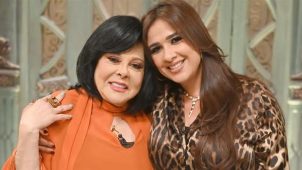 ياسمين عبد العزيز