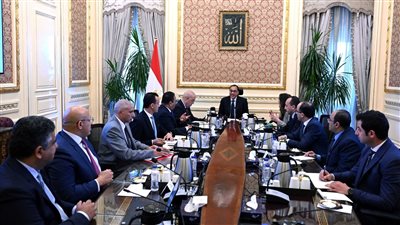 تضم 20 برجا متعدد الاستخدام.. رئيس الوزراء يتابع خطوات إدارة وتشغيل المنطقة المركزية بالعاصمة الإدارية
