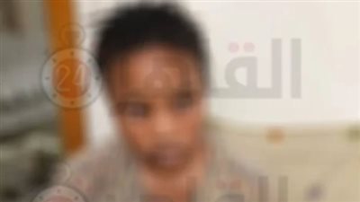  خادمة سودانية تضرب ابنة رجل أعمال بسبب بكائها بالتجمع الخامس| بث مباشر 