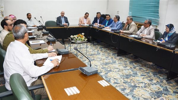 اجتماع كلية آداب