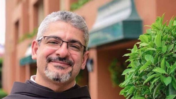  رئيس مهرجان المركز