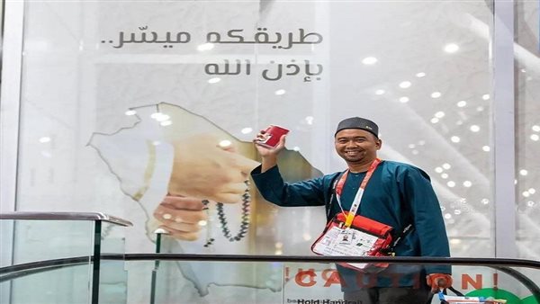 وصول أولى رحلات الحجاج