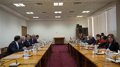 تدشين منصة إلكترونية لربط المواطنين المصريين الراغبين في العمل بالسوق اليوناني.. قريبًا