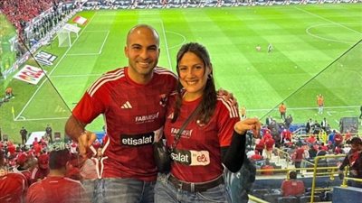 أنا في مدريد وشنطي بالقاهرة.. إليسيا يانكون تغادر مصر دون حقيبتها بسبب خطأ لـ مصر للطيران