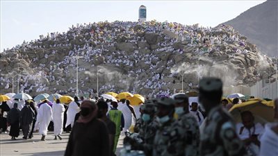 أزهري: هذا ما يجب على الحاج فعله فور حصوله على التأشيرة