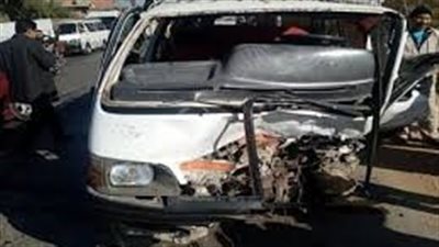 ننشر أسماء مصابي حادث تصادم ميكروباصين بالأقصر 