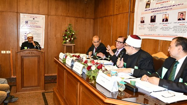 الدكتور مختار جمعة