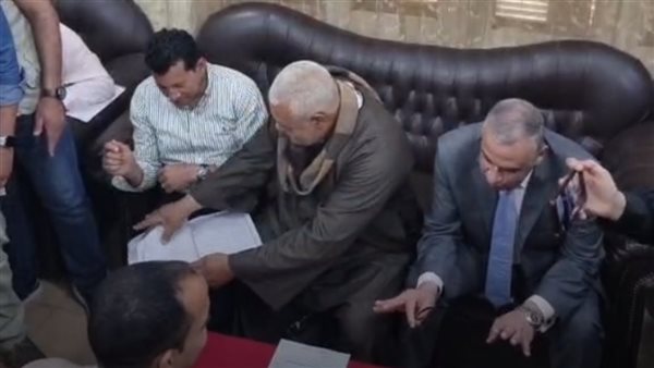 وزير الشباب يشهد