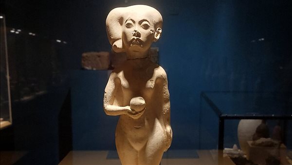 تمثال لـ عنخ إس إن