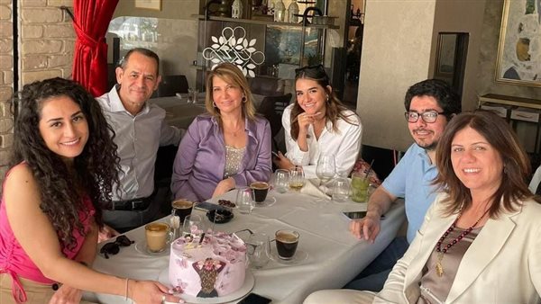 شيرين أبو عاقلة مع