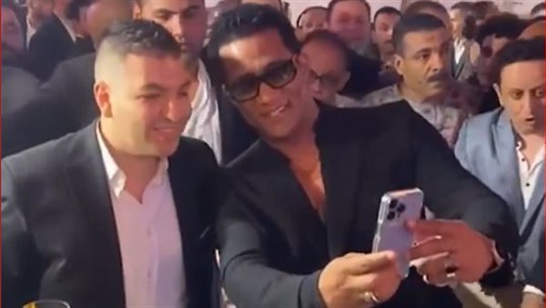  محمد رمضان يشعل