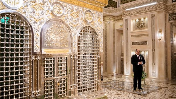 ضريح السيدة زينب