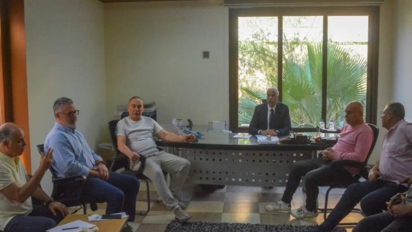 جمال علام مع جهاز