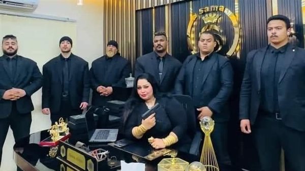  المتهمون في عيادة