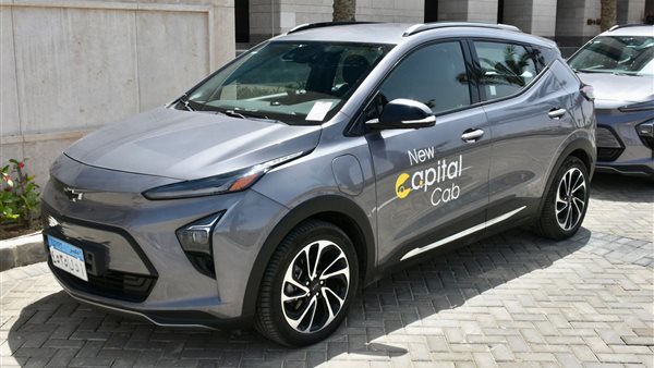 سيارة كهربائية